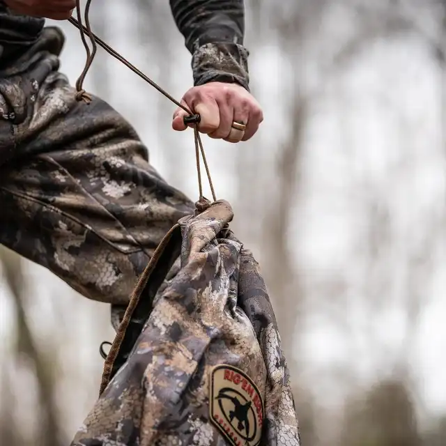 Rig’Em Right® Turkey Decoy Bag - image 12