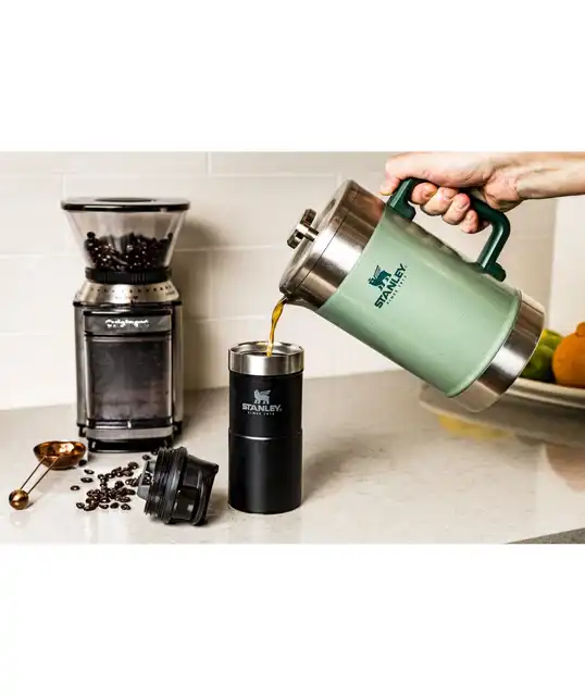 Classic Stay Hot French Press | 48 OZ - image 9