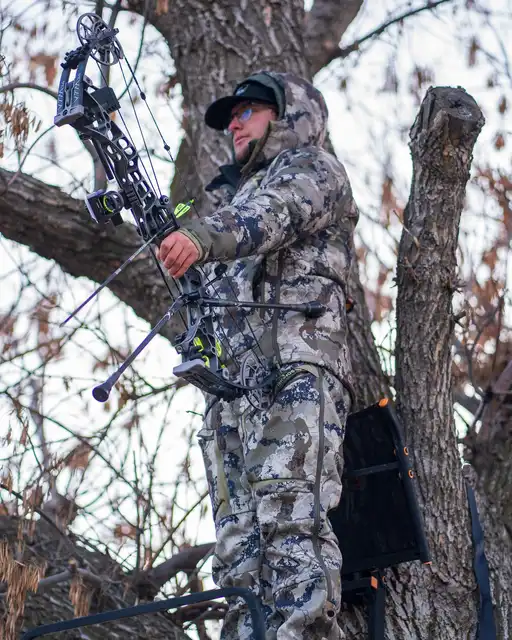 XKG Wind-Defender Bib Pant - image 19