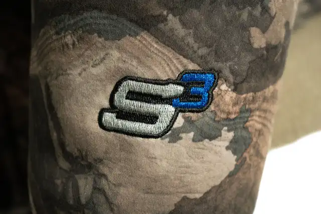 SHIELD SOLSTICE JACKET - image 10