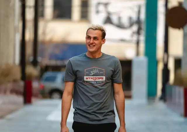 DUTTON TEE - image 8