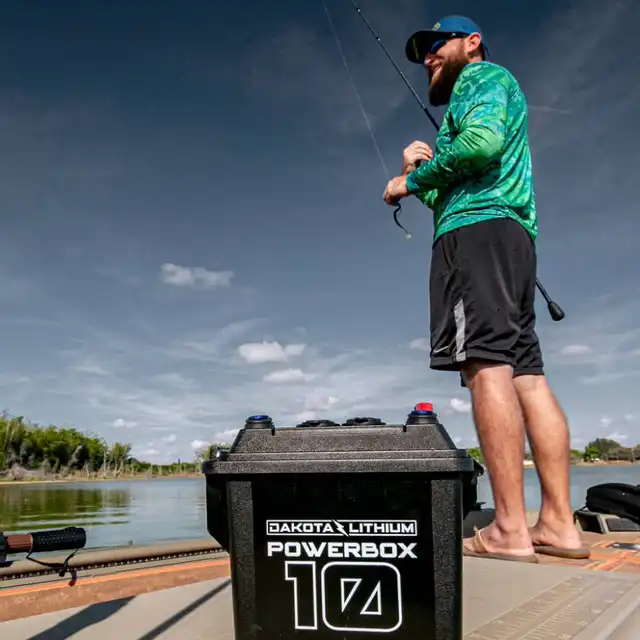 Powerbox 10 12v 10Ah - image 3