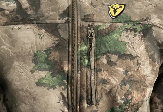 SHIELD SOLSTICE JACKET - image 6