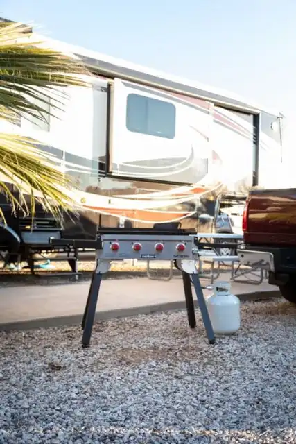 Portable Flat Top Grill 600 - image 6