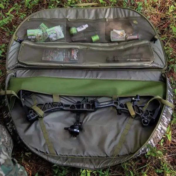 Mossy Oak Bottomland Soft Bow Case - image 9