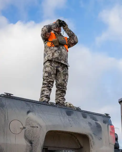 XKG Wind-Defender Bib Pant - image 18