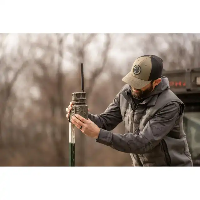 Revolver 360° Cellular Trail Camera - image 5